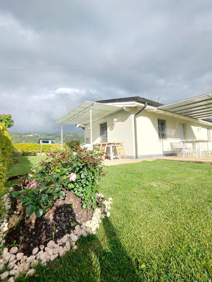 Villa Rufus House Mommio Exterior foto